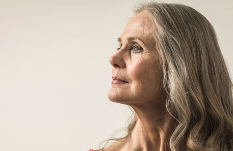 10 razões por que o tabaco prejudica a sua pele (e não só)