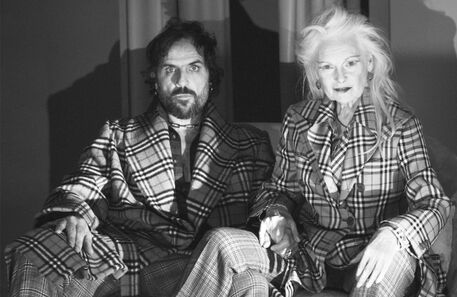 O punk está vivo na nova parceria entra a Burberry e a Vivienne Westwood