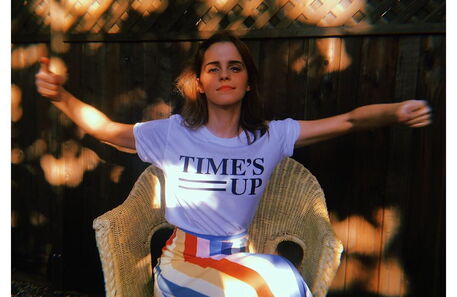 Emma Watson comemora o primeiro aniversário do movimento Time's Up