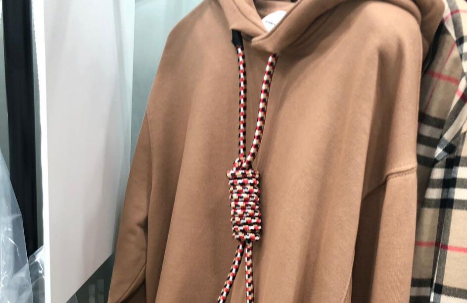 “Suicídio não é moda”: a criação polémica da Burberry