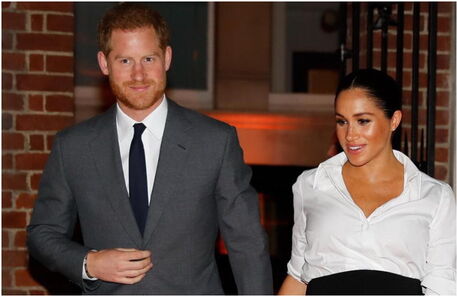 Harry e Meghan contratam ex-acessora de imprensa de Hillary Clinton