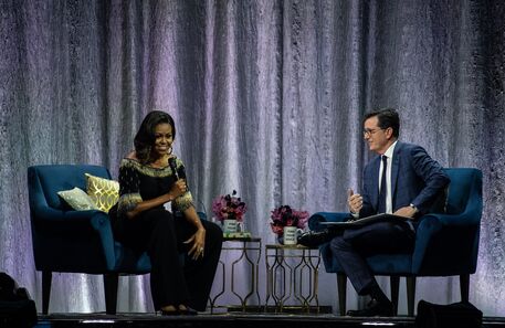Michelle Obama é recebida como uma estrela rock em Londres