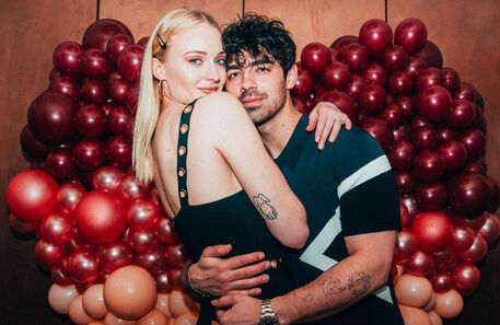 Casamento surpresa: Sophie Turner e Joe Jonas sobem ao altar em Las Vegas
