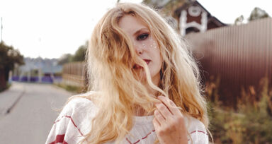 Disco’s back: saiba como concretizar a tendência 