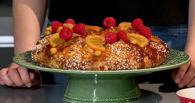 Aprenda a fazer o bolo-rei de Margarita Pugovka