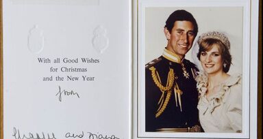 Os postais de Natal da família real britânica ao longo dos anos