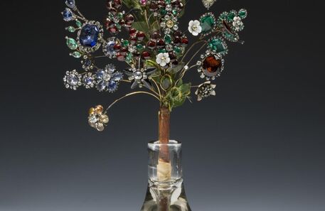 Joias com história em duas brilhantes exposições