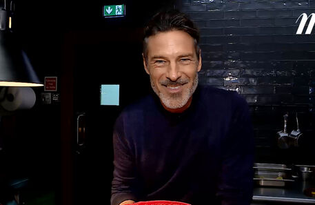 Paulo Pires ensina a fazer strudle de maçã 