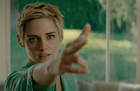 Kristen Stewart como Jean Seaberg