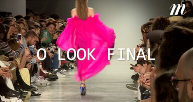 O look final do desfile da Kolovrat