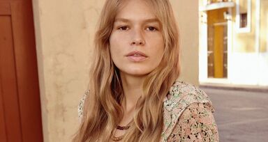 Quem é Anna Ewers, uma das influencers do momento?