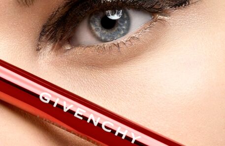 Das olheiras aos papos, como tratar o contorno de olhos já