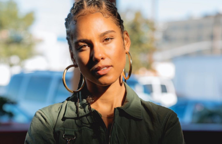 Alicia Keys lança disco e autobiografia