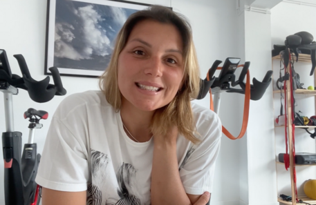 12 coisas que não sabia sobre a surfista brasileira Maya Gabeira