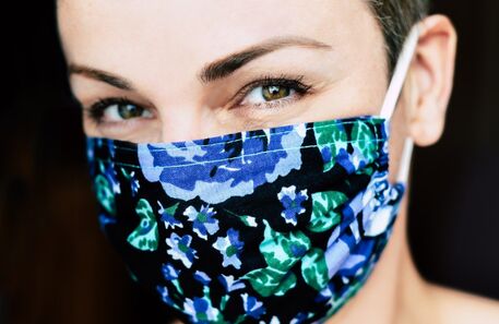 Como cuidar da pele quando usa máscara