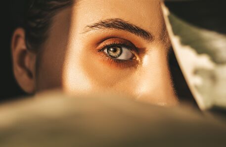 Deixe que os olhos falem por si ao usar máscara