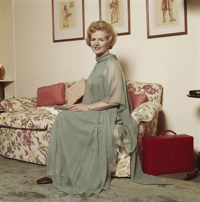 Algures no tempo, Thatcher deve ter percebido que governar um país não podia ser muito diferente de governar uma casa.