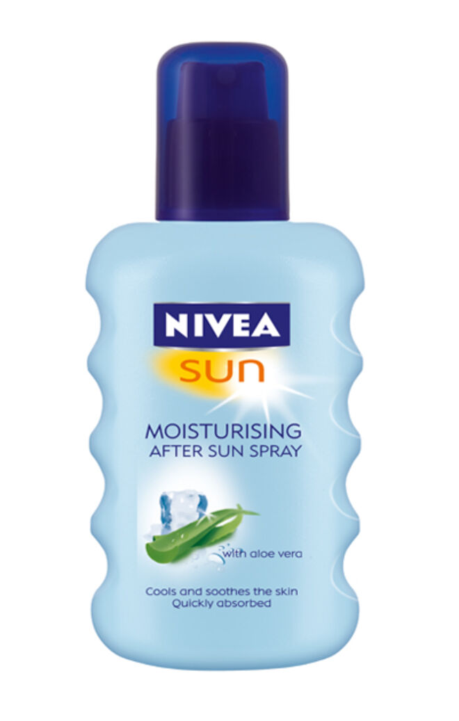 Enriquecido com alo? vera e ?leo de abacate, ingredientes que acalmam as queimaduras do sol