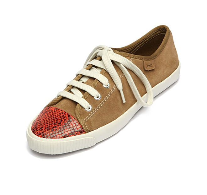 Os t?nis s?o sempre a melhor op??o de cal?ado.