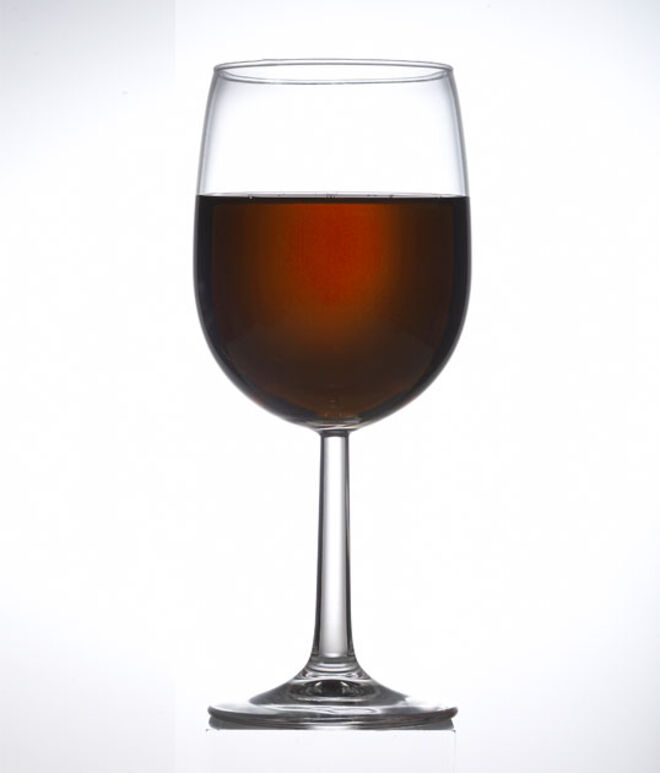 Vinho ? algo que tamb?m n?o falta no seu frigor?fico