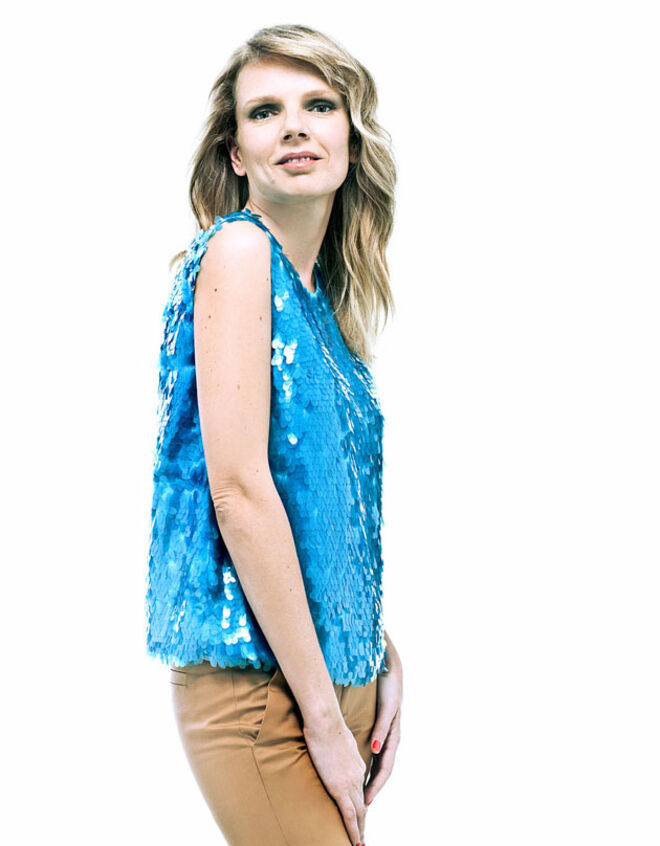 Psic?loga, psicoterapeuta, escritora e humorista