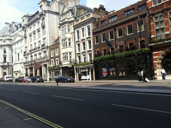 Situada na St James Street, em Londres