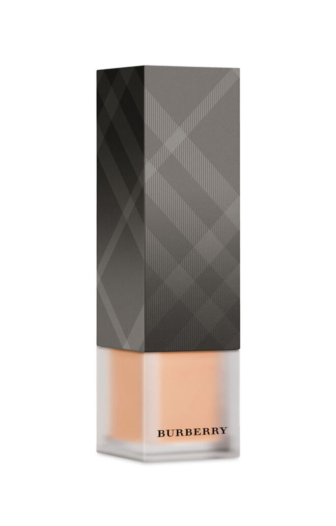 Fond de teint Velvet Foundation, Burberry Skin