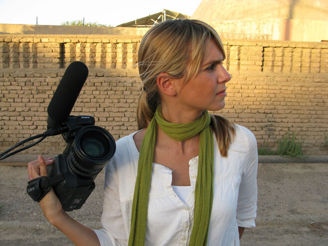 Num dos muitos cenários onde filmou os seus documentários