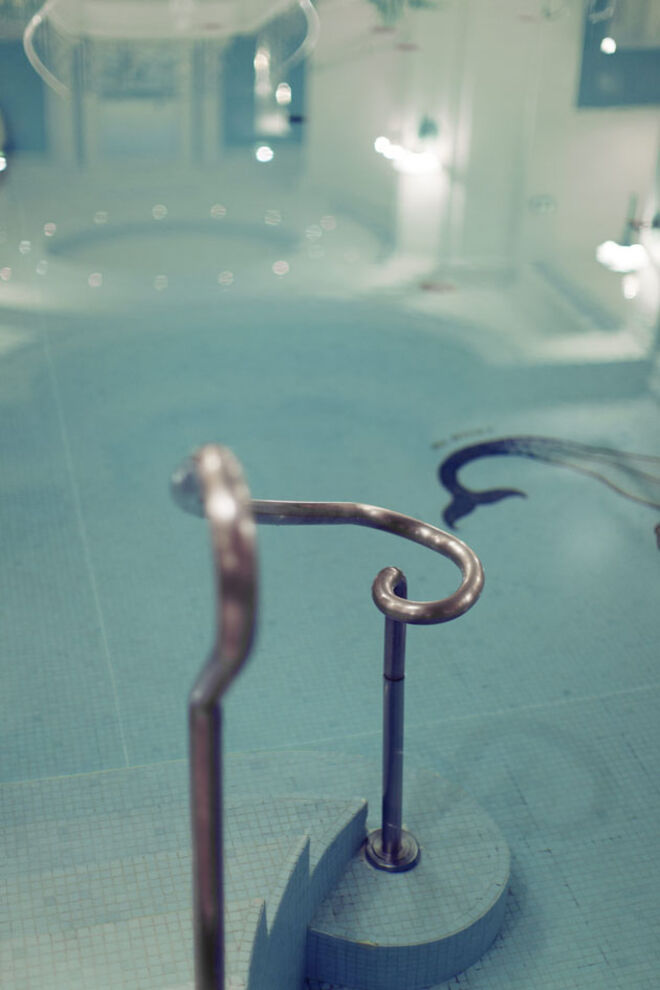 Nado cerca de uma vez por semana. Quando nado, canto e dou ritmo à minha música