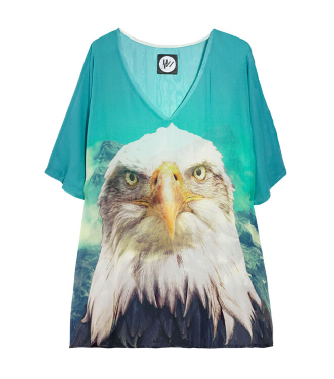 T-shirt em seda, ? 473,55, www.net-a-porter.com.