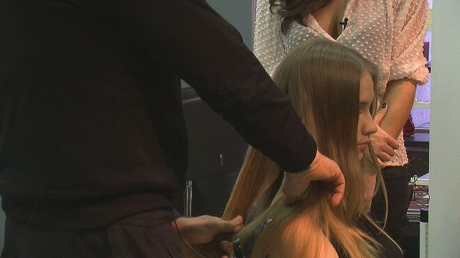 Dividir o cabelo por secções 