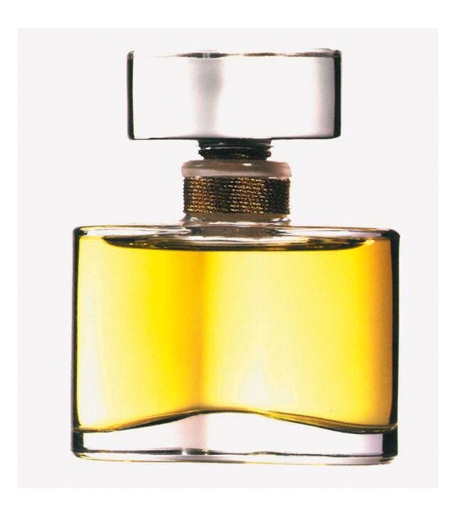 1978 - Lançamento do perfume White Linen.