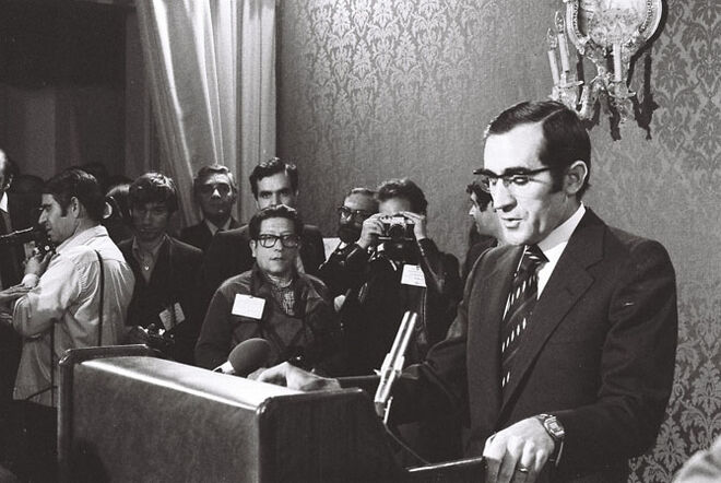 Casado com Manuela Ramalho Eanes