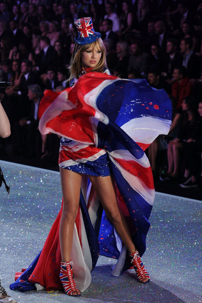 Victoria’s Secret Fashion Show 2013