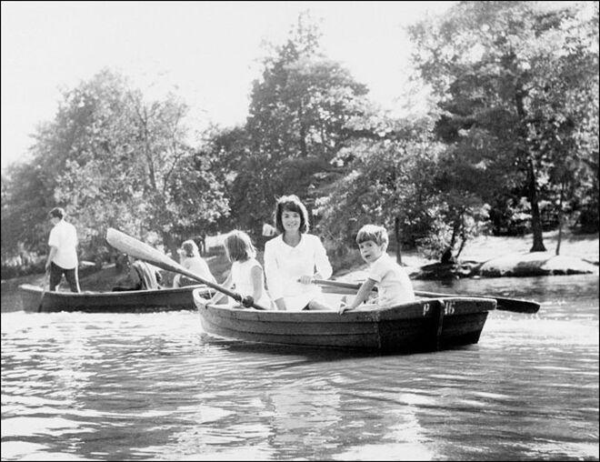 Jacqueline Kennedy: Um verdadeiro ícone de estilo