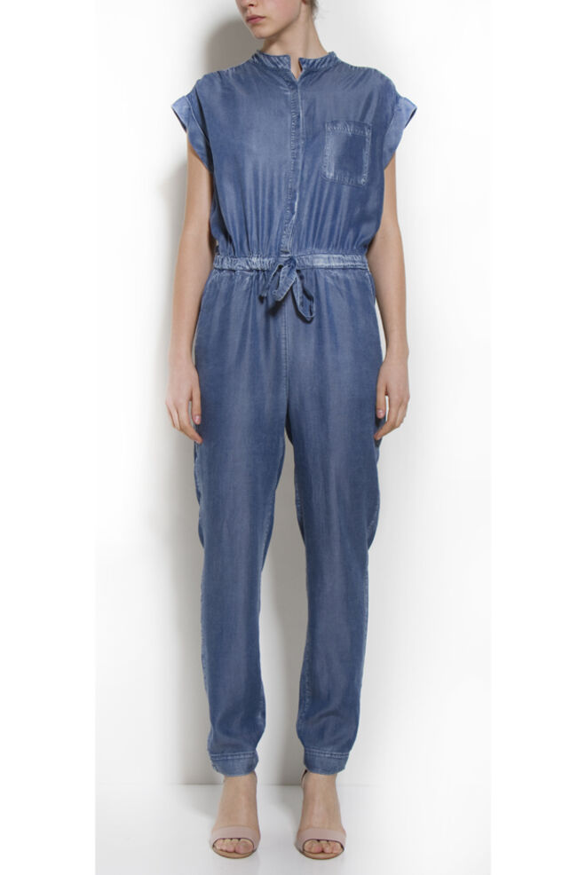 Mango apresenta nova coleção