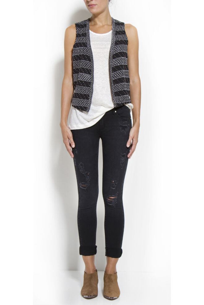 Mango apresenta nova coleção