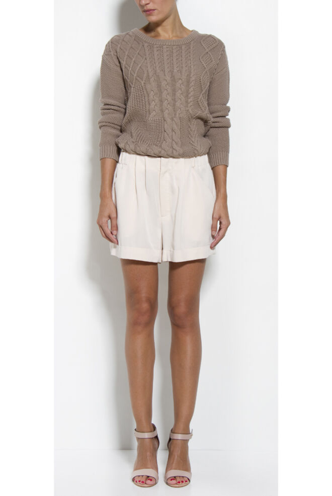 Mango apresenta nova coleção