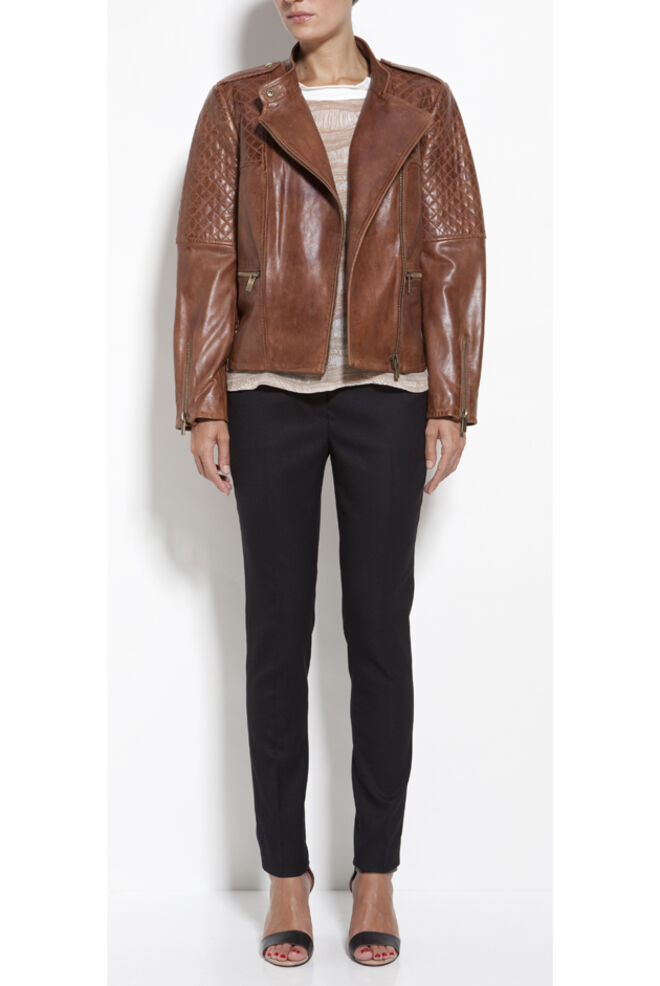 Mango apresenta nova coleção