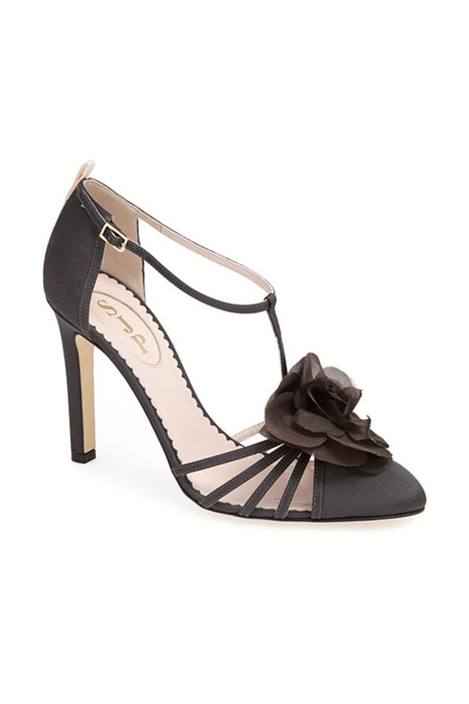 Sapatos SJP: Uma paixão da ficção à realidade