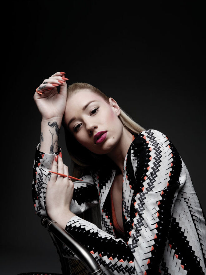 Iggy Azalea: Rimas no feminino