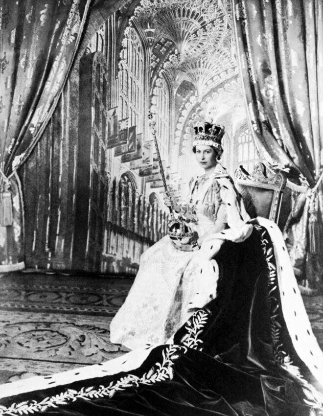 20 curiosidades dos 88 anos de vida de Isabel II