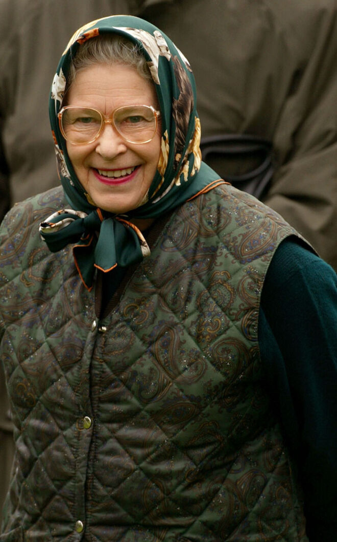 20 curiosidades dos 88 anos de vida de Isabel II