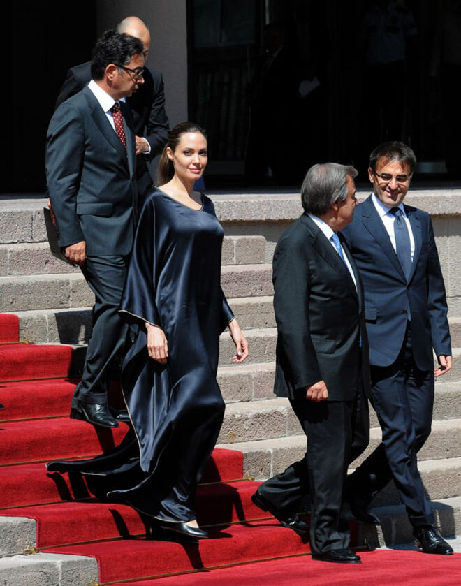 O Lado Humanitário de Angelina