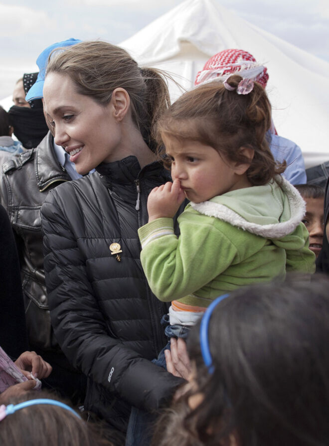O Lado Humanitário de Angelina