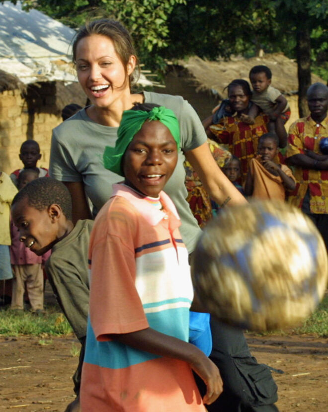 O Lado Humanitário de Angelina