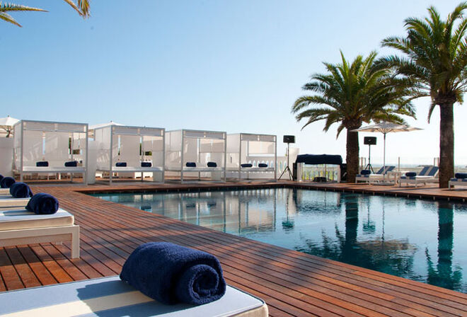 15 piscinas para mergulhar neste verão