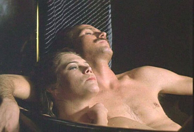 Noites Escaldantes (1981)