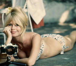 Parabéns Brigitte Bardot