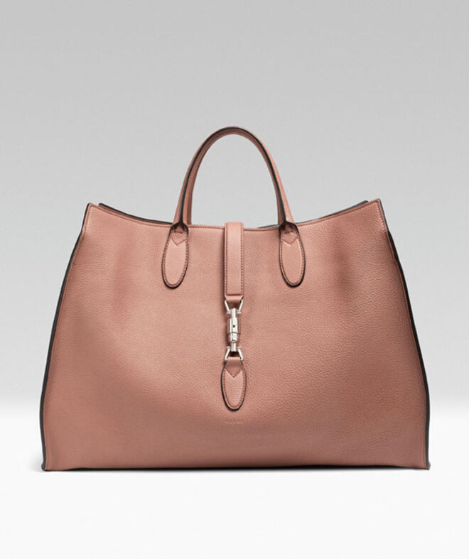 Kate Moss relança a Jackie Bag